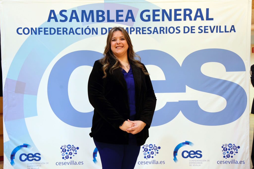 Vanesa Muñoz... La voz de Empresarias Sevillanas Vanesa Muñoz... La voz de Empresarias Sevillanas