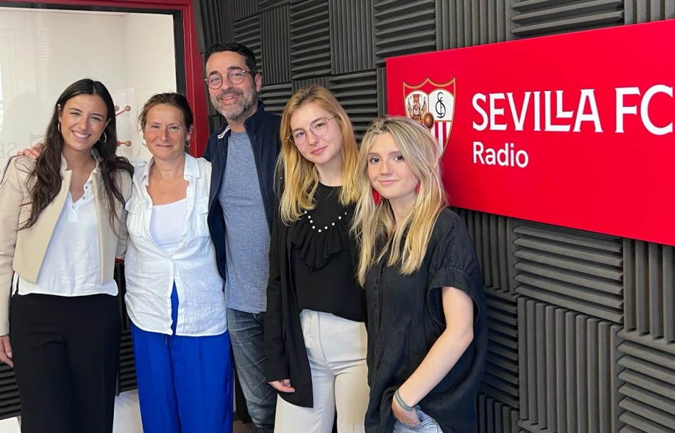 Ángela García, Mayte Baeza, Marta Pina y Paula Aranda. Chicas Áureas en el Espacio Mujeres Valientes en el programa Estilo Sevilla de Sevilla FC Radio https://mujeresvalientes.es/category/protagonistas/mujeres-valientes/