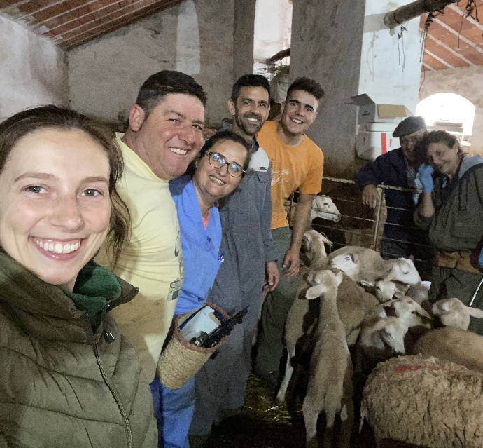 La%20veterinaria%20María%20Ruiz
